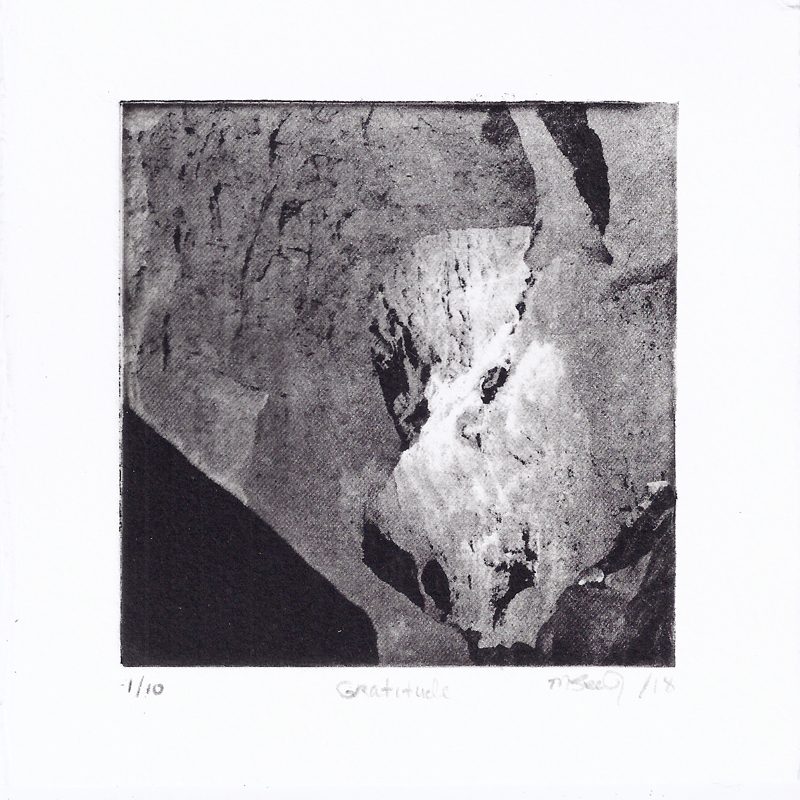 051